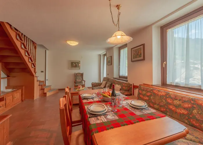 Pontal 6 - Relax E Vista Sulle Montagne - Cour 0143